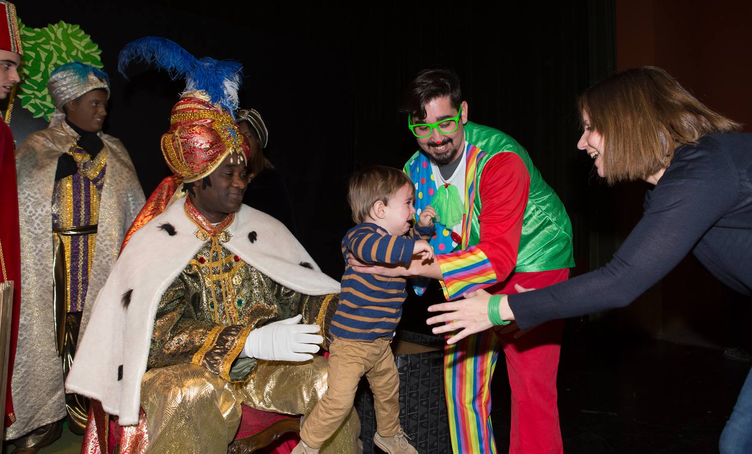 Sonrisas y lloros en la visita de los Reyes al Auditorio