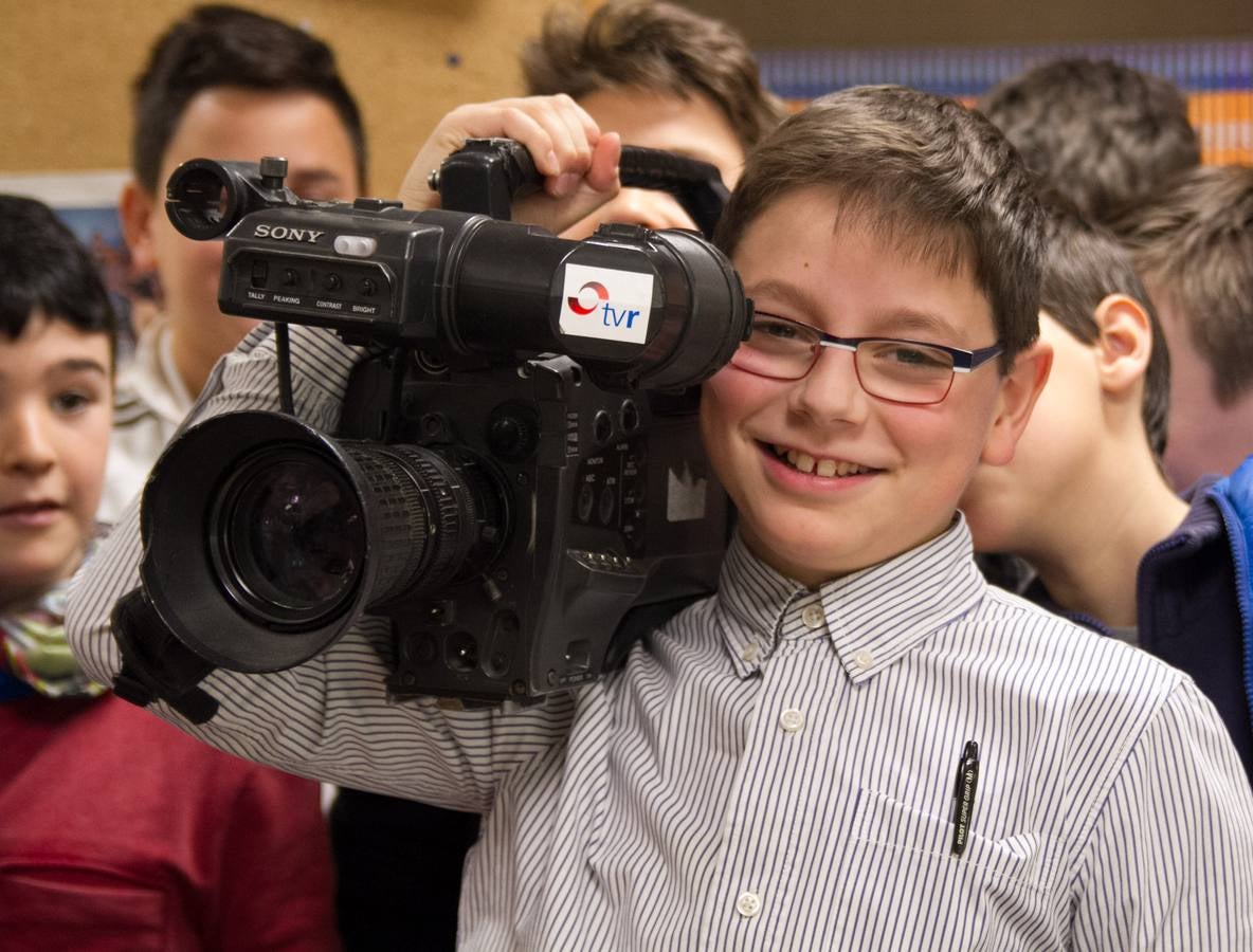 Los alumnos de 6º A del CEIP Las Gaunas visitan la multimedia de Diario LA RIOJA