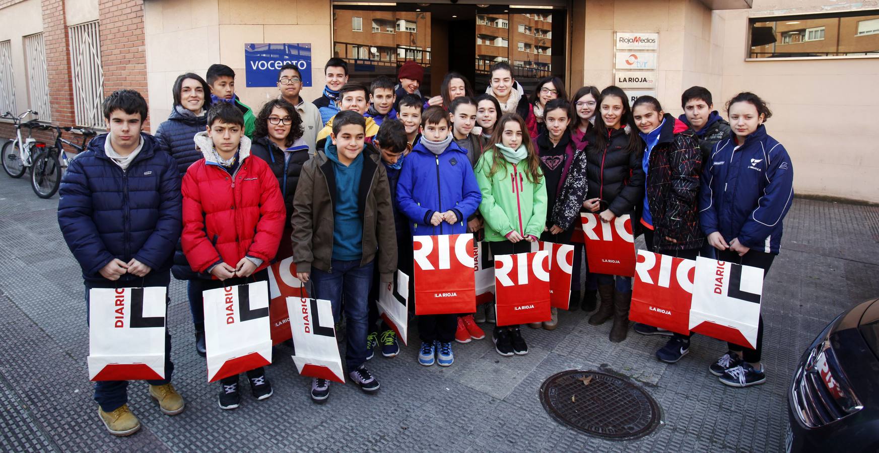 Los alumnos de 6º B del Ceip Las Gaunas de Logroño visitan la multimedia de Diario LA RIOJA