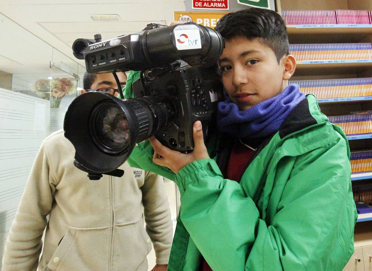Los alumnos de 6º B del Ceip Las Gaunas de Logroño visitan la multimedia de Diario LA RIOJA