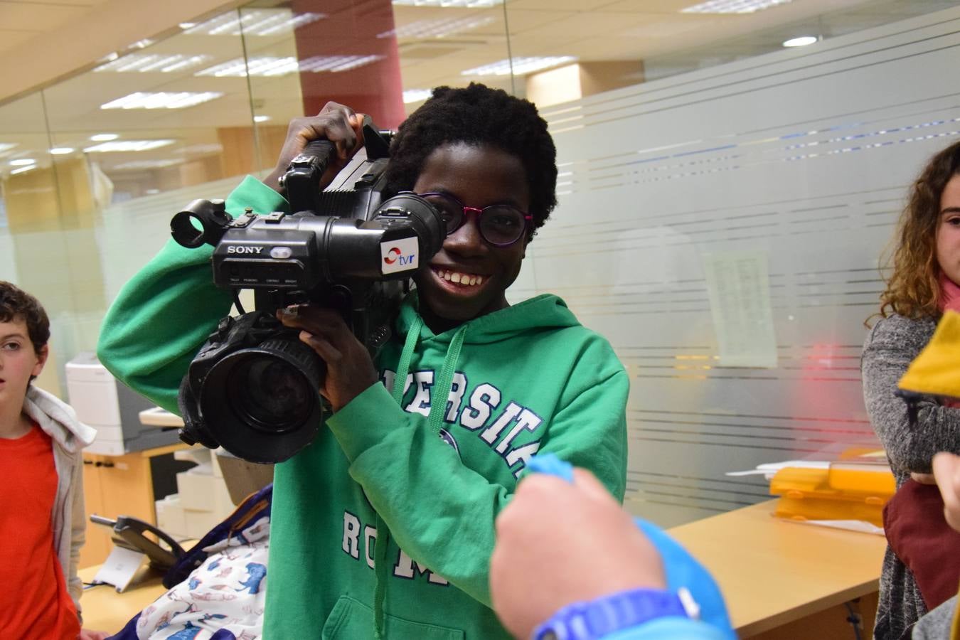 Los alumnos de 6º C del CEIP Las Gaunas visitan la multimedia de Diario LA RIOJA