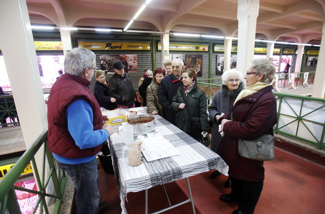 La Plaza de Abastos de Logroño ha celebrado San Blas