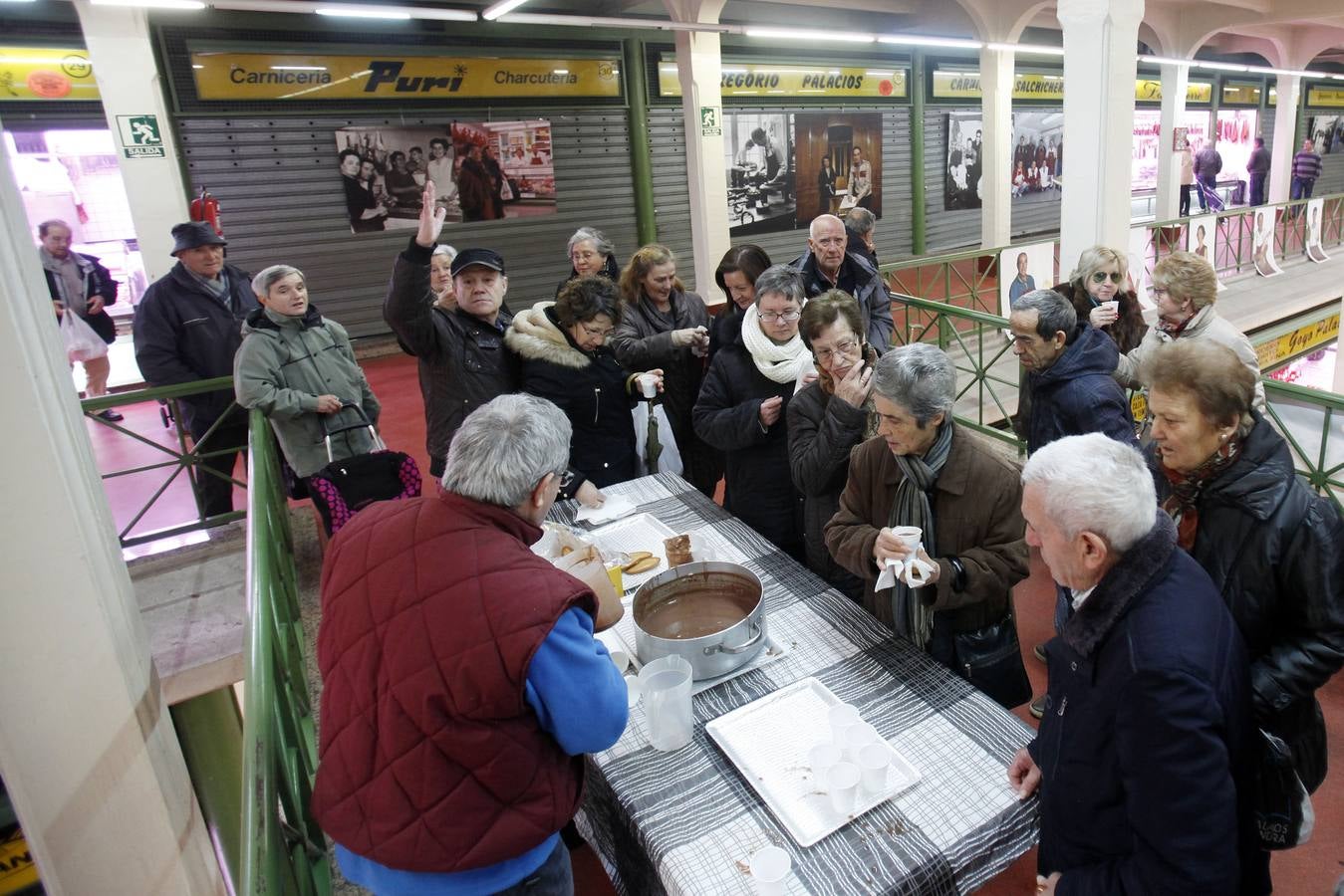 La Plaza de Abastos de Logroño ha celebrado San Blas