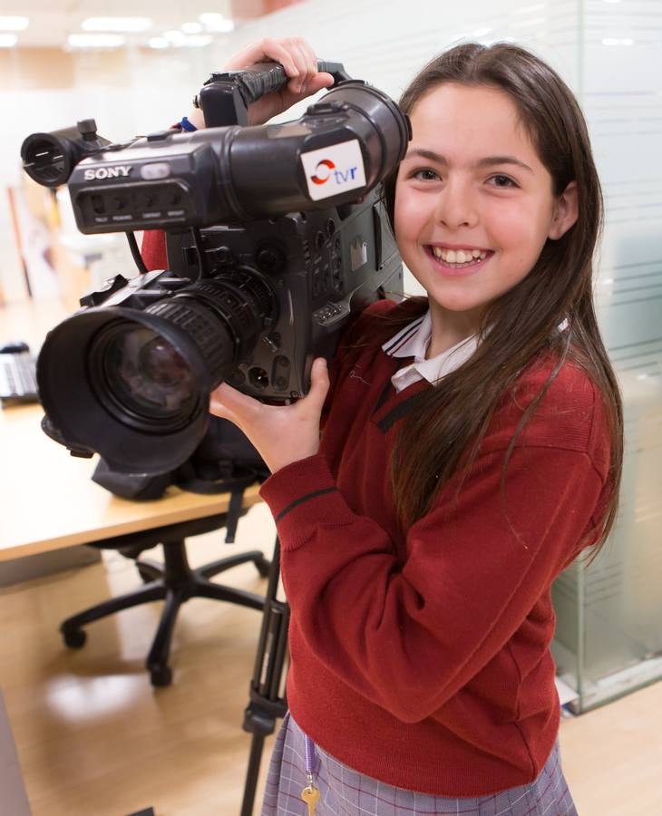 Los alumnos de 6º A de Jesuitas visitan la multimedia de Diario LA RIOJA