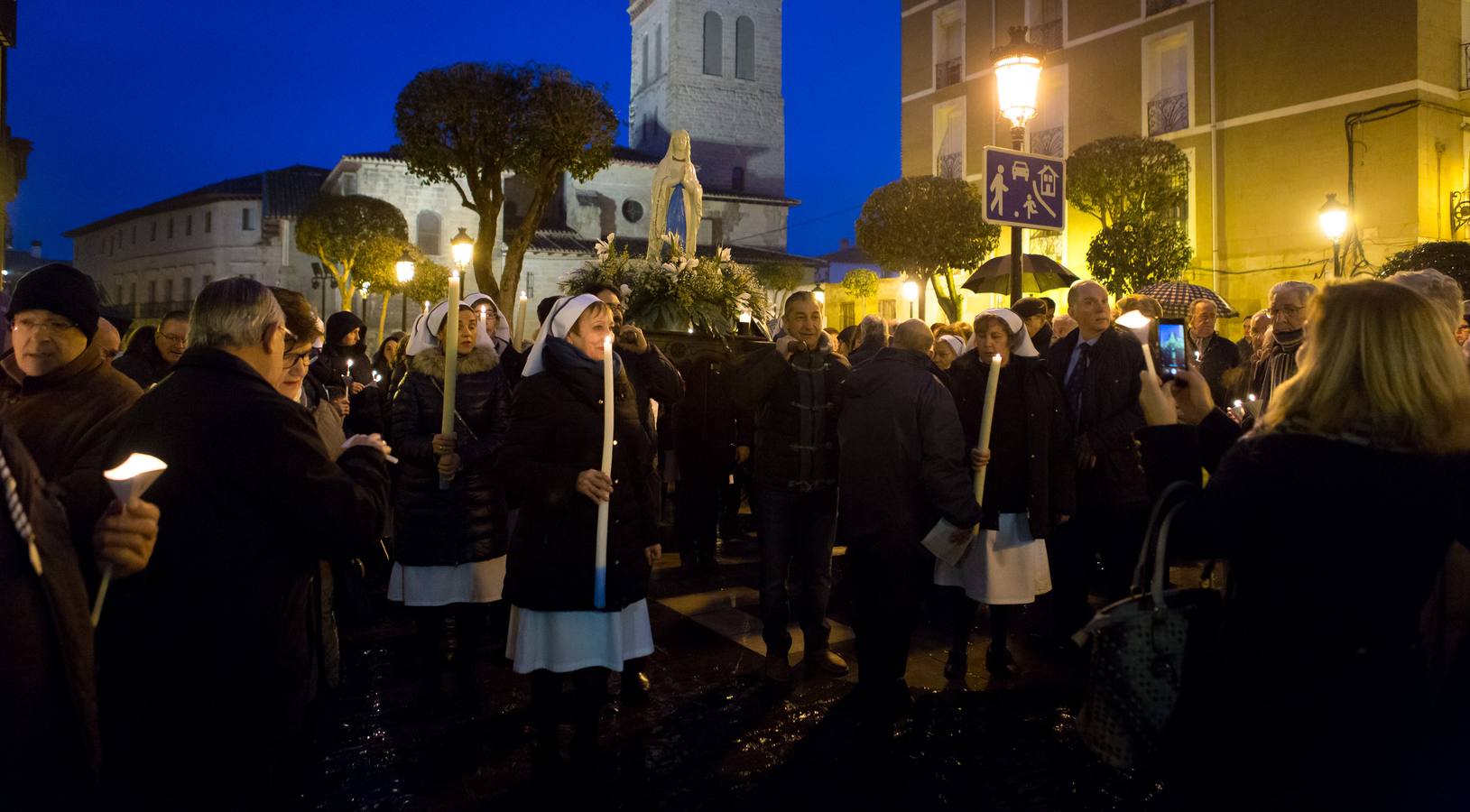 Procesión de las antorchas en Logroño