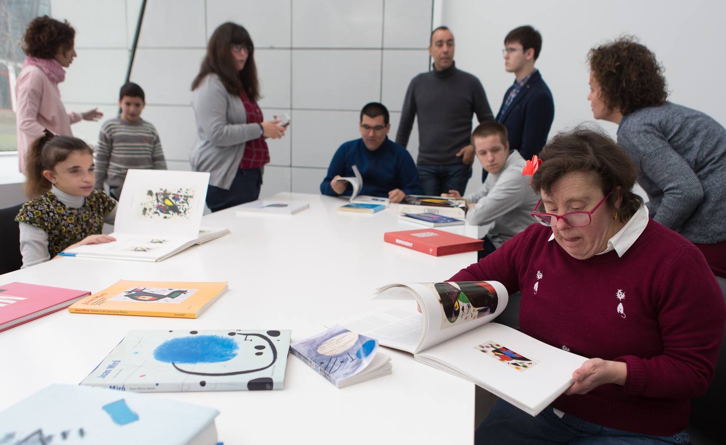 El Museo Würth acoge la sesión de fotos de la campaña de FEAPS &#039;Soy cómplice&#039;, con Lorenzo Quinn