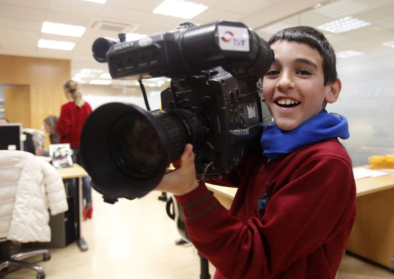 Los alumnos de 6º D de Jesuitas visitan la multimedia de Diario LA RIOJA
