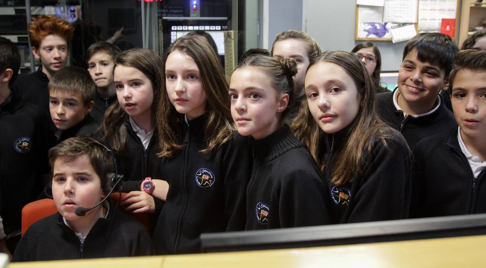 Los alumnos del 6º B del colegio Nuestra Señora del Buen Consejo, Agustinas, visitan la multimedia de Diario LA RIOJA