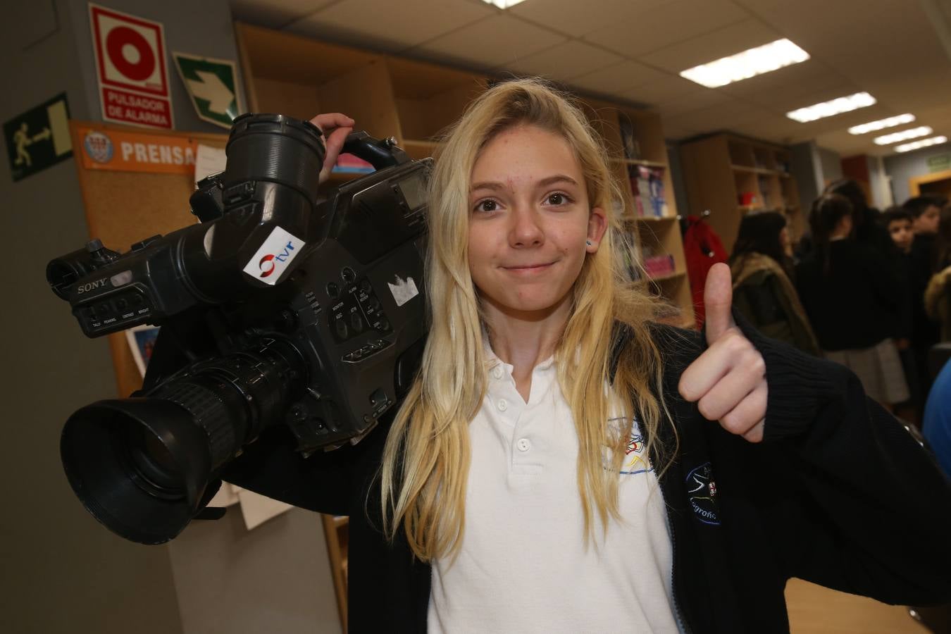 Los de alumnos de 6ºC del colegio Nuestra Señora del Buen Consejo, Agustinas, visitan la mulmedia de Diario LA RIOJA
