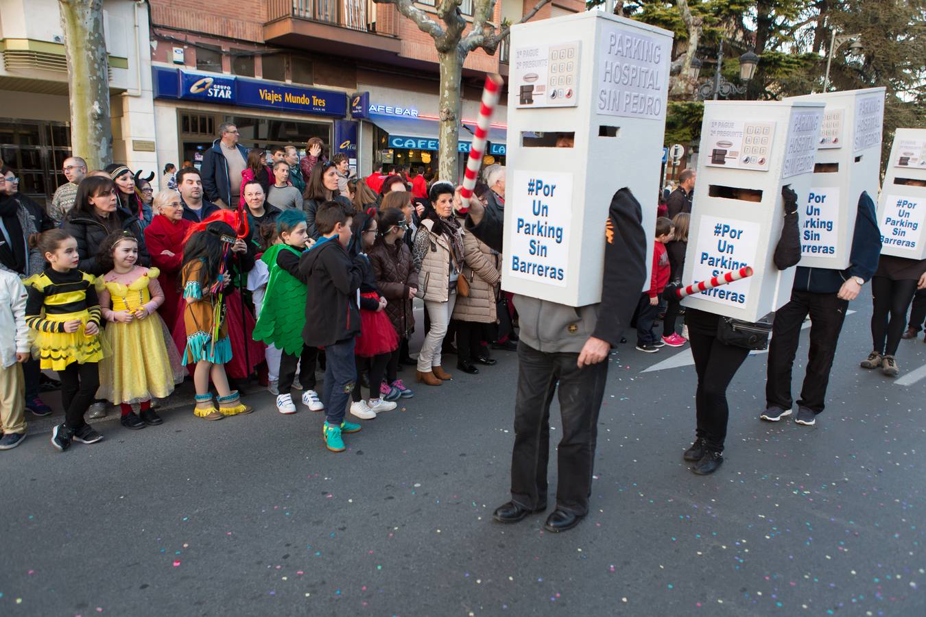 Las calles de Logroño se llenan de disfraces (I)