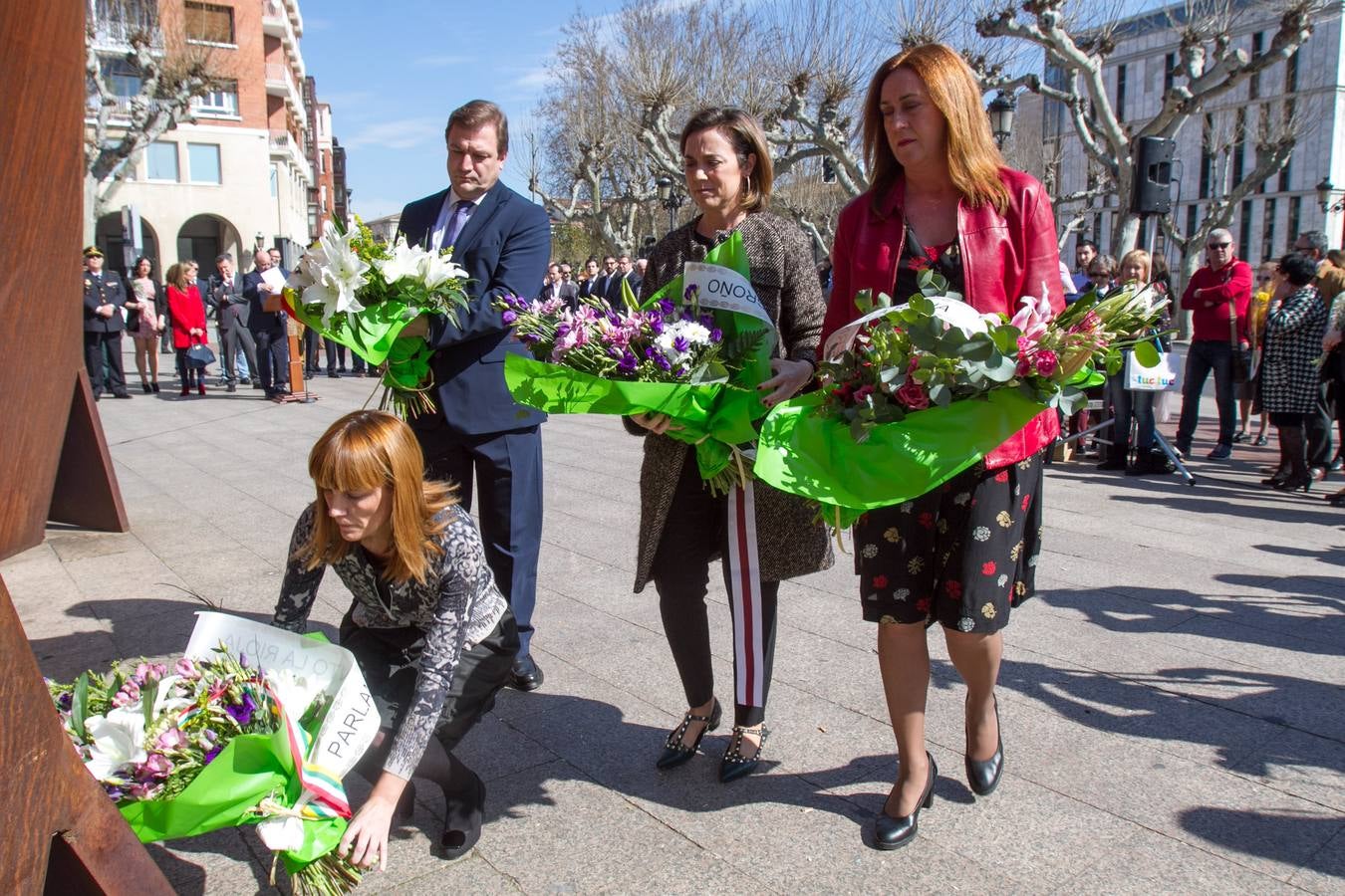 Homenaje en Logroñoa las víctimas del terrosimo