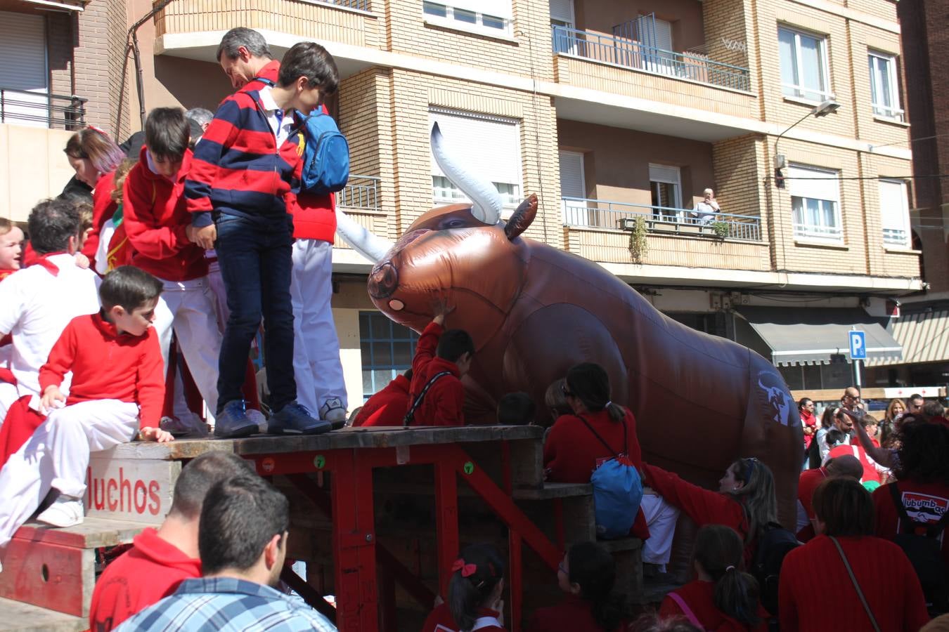 Arnedo disfruta de su segundo día de fiestas