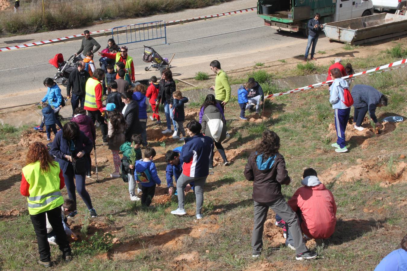 Arnedo celebra la Plantación del Día del Árbol