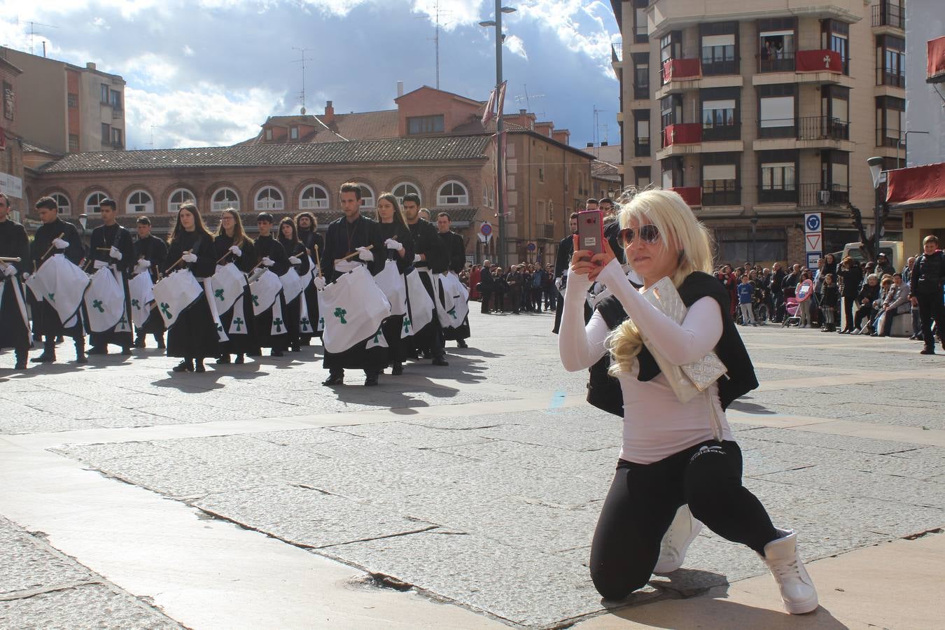 Exaltación de tambores y cornetas