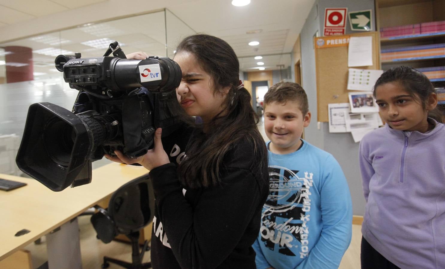 Los alumnos de 5º A del Colegio Navarrete El Mudo visitan la multimedia de Diario LA RIOJA