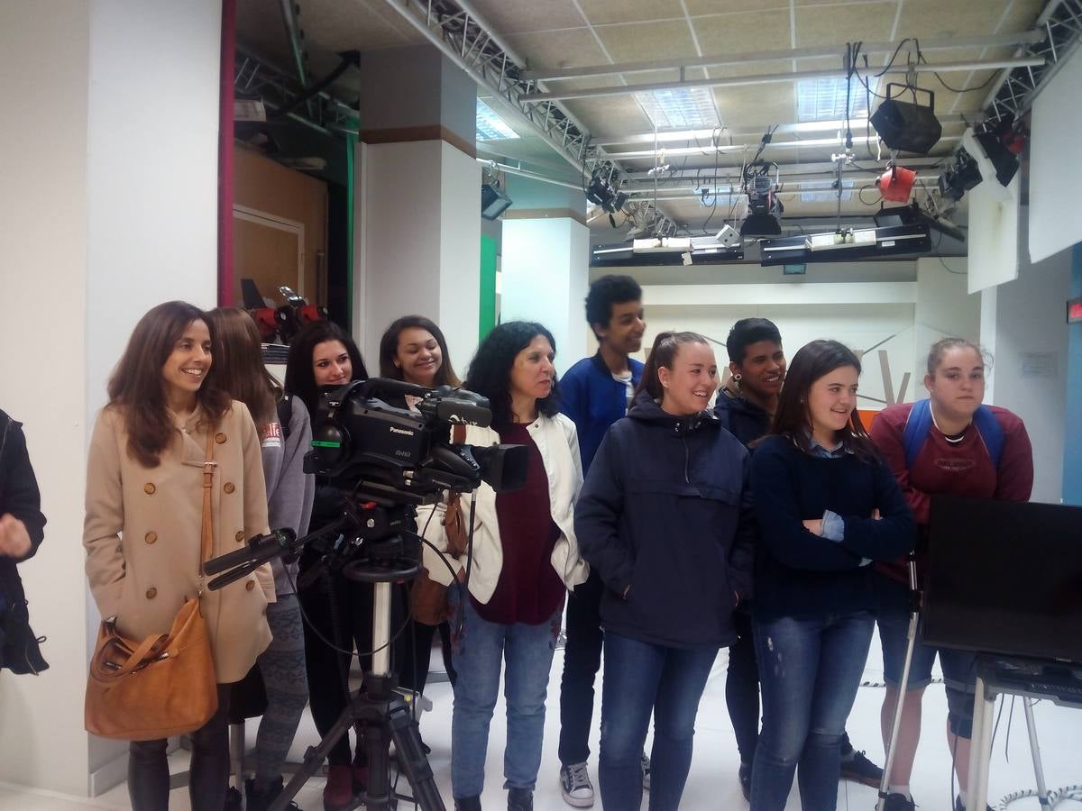 Visita del IES La Laboral