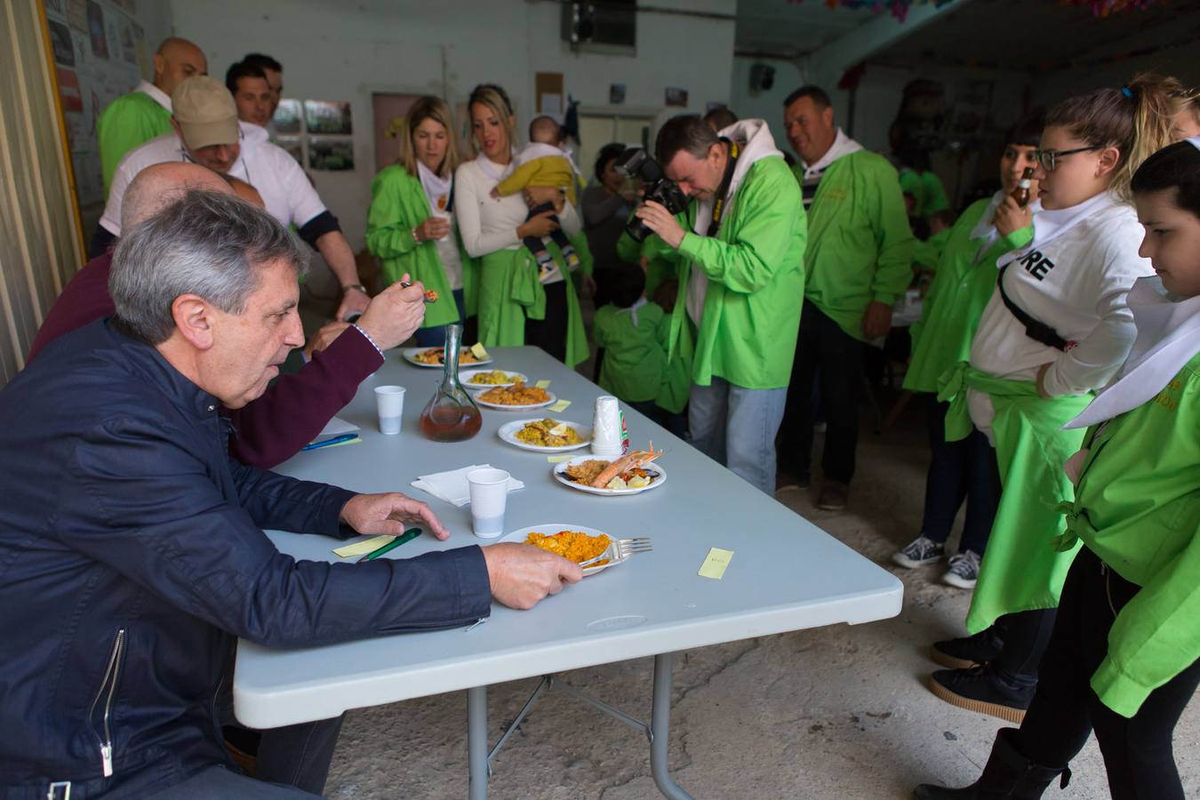 Concurso de paellas en las fiestas de Albedla