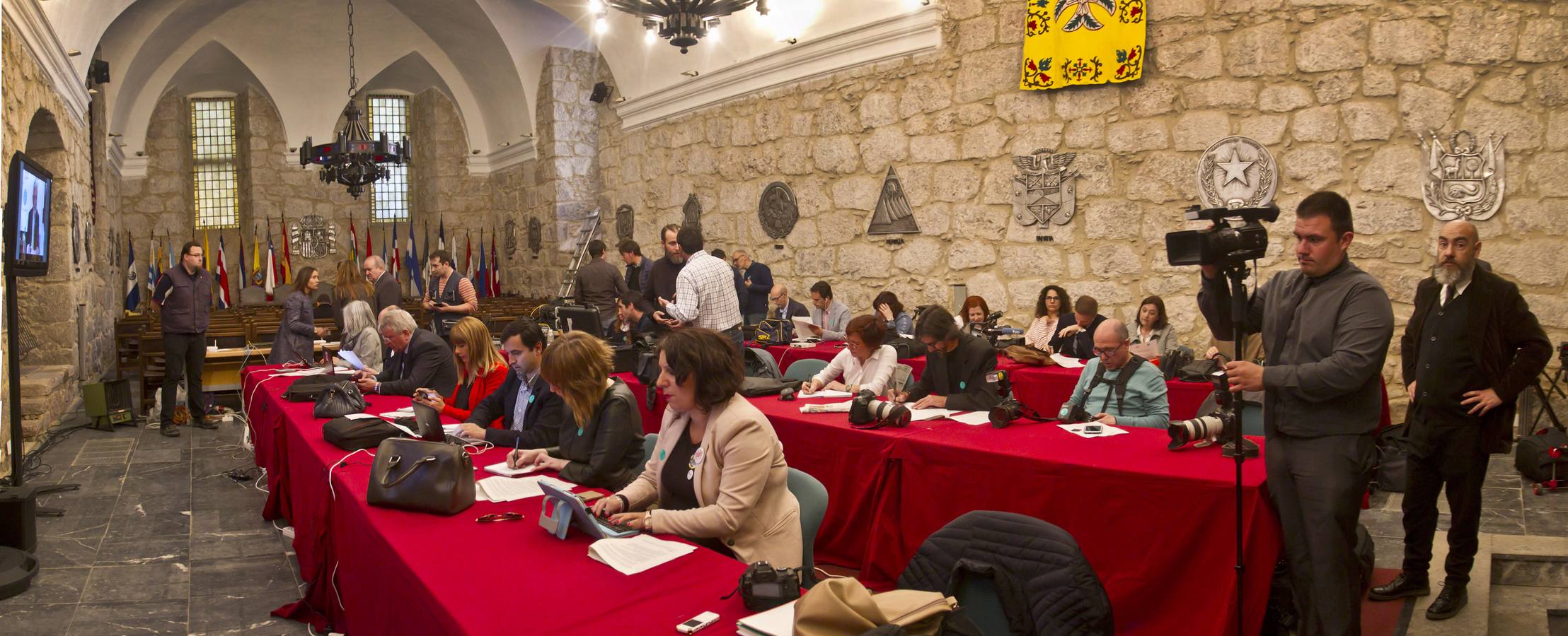 La Reina Letizia inaugura la duodécima edición del Seminario Internacional de Lengua y Periodismo, organizado por la Fundación San Millán