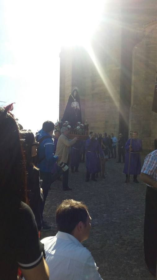 Los picaos cumplen penitencia en San Vicente en la Cruz de mayo