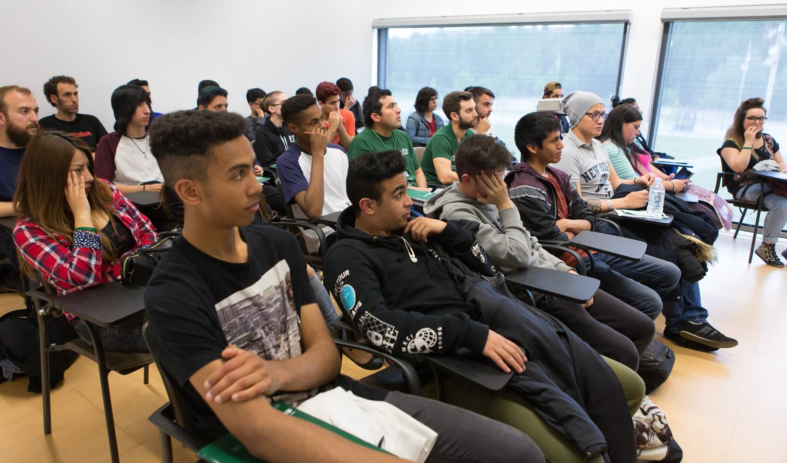 Segunda jornada de la Feria de Formación Profesional en Riojafórum