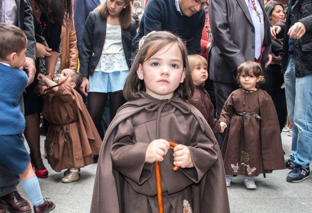 Santo Domingo celebra el almuerzo y la procesión del Santo