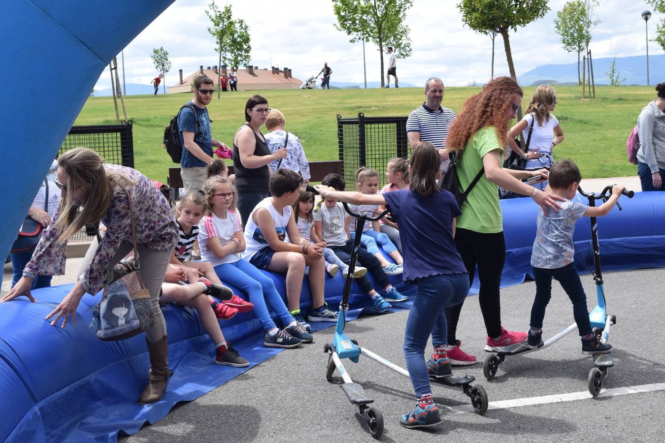 El barrio logroñés de Valdegastea está de fiesta