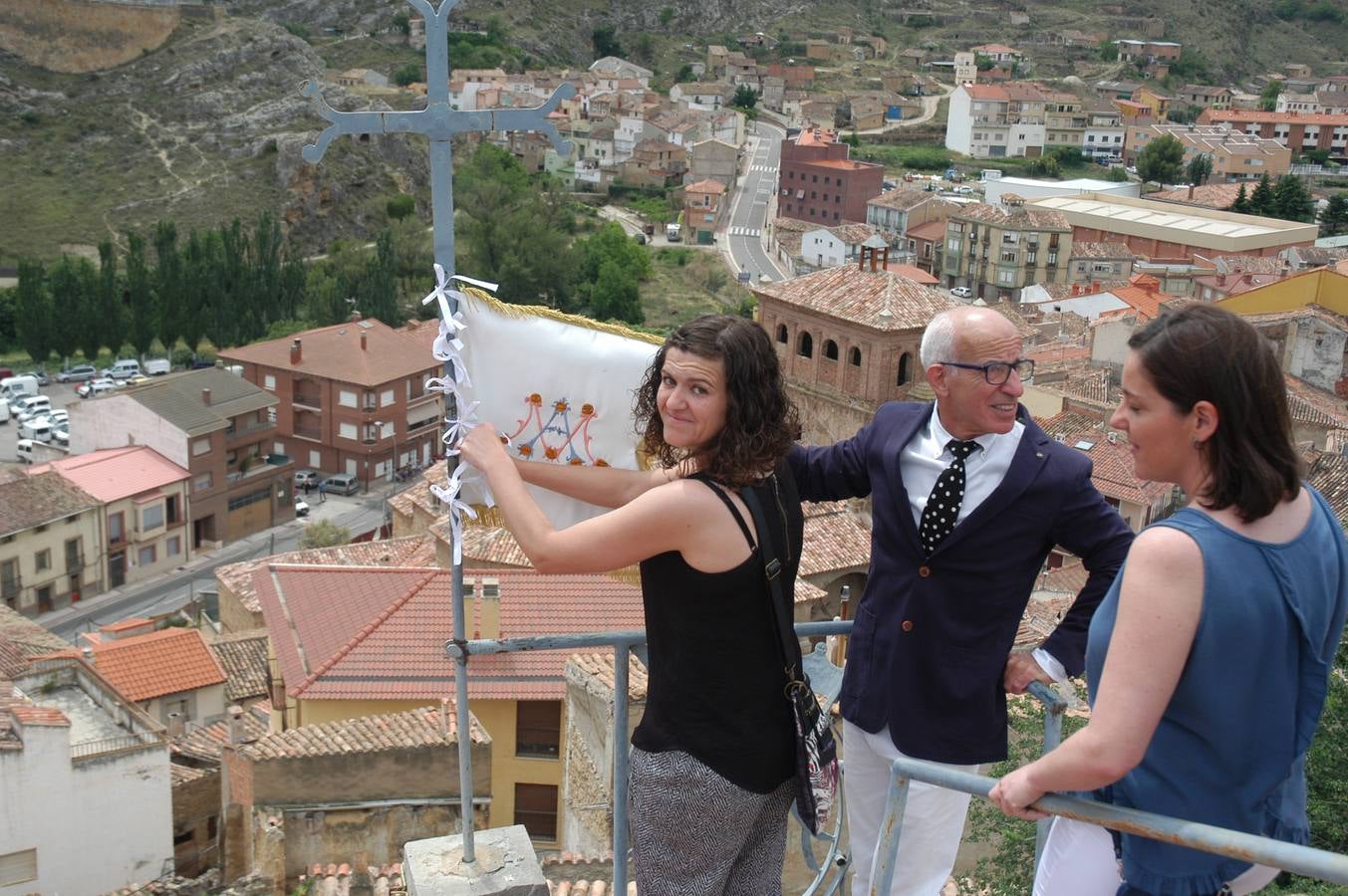 Cervera celebra la feria de las Tres Culturas y el día de la Bandera