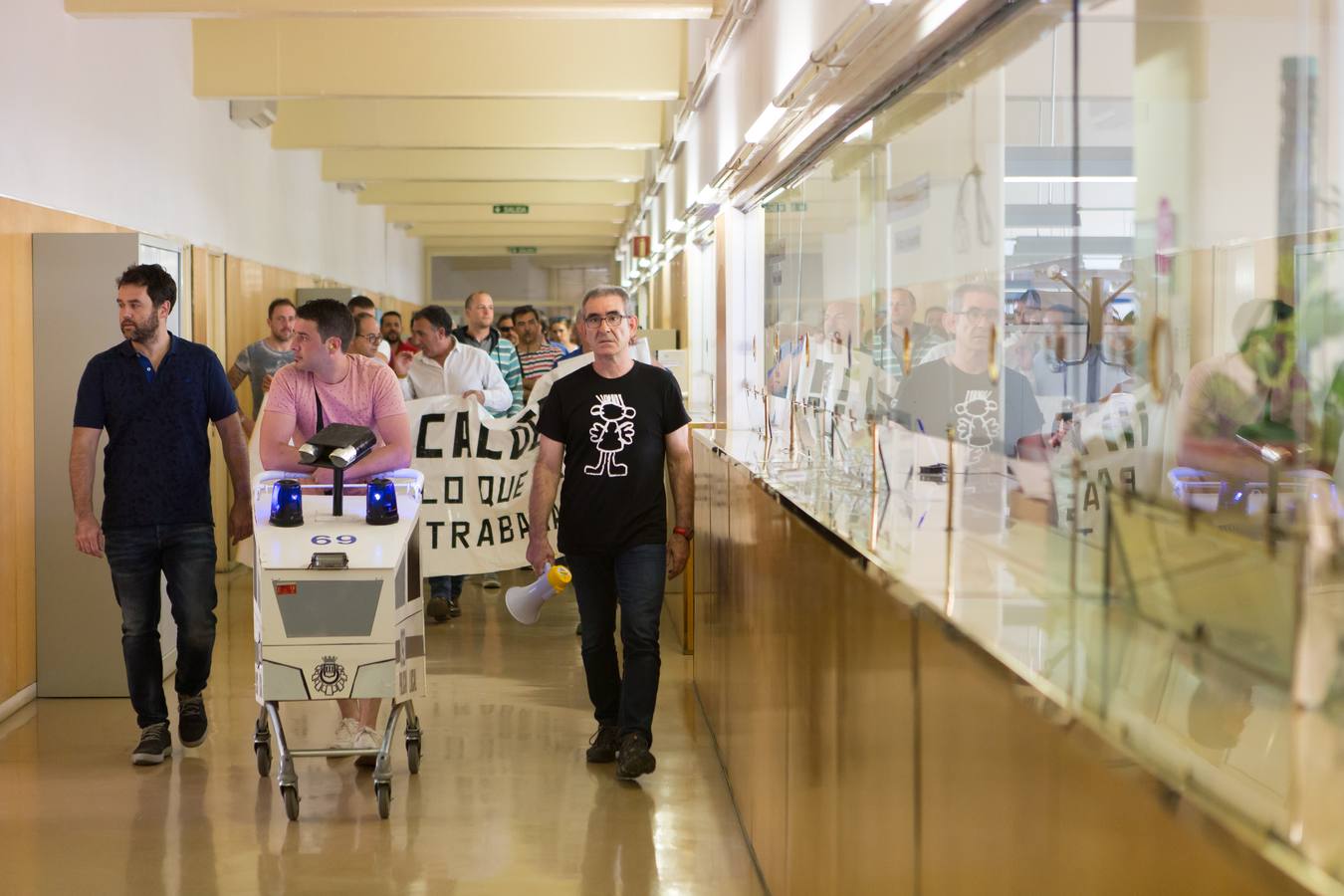 Protesta de los trabajadores del Ayuntamiento de Logroño