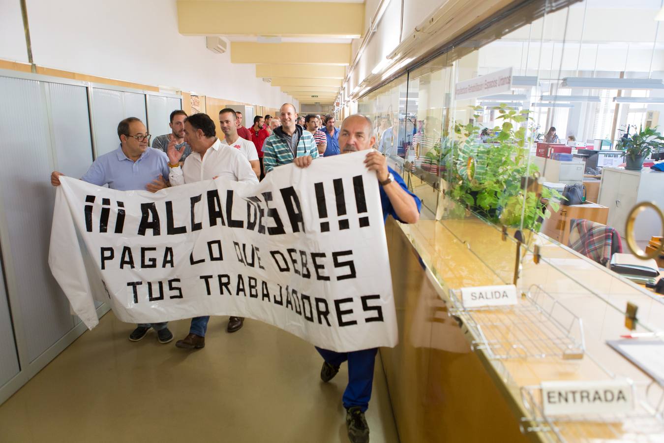 Protesta de los trabajadores del Ayuntamiento de Logroño