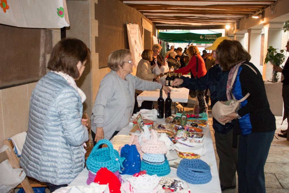 Mercado solidario en Santo Domingo