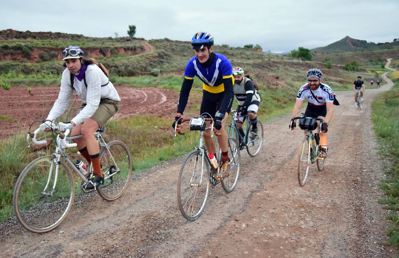 Jornada de ciclismo clásico en la Eroica Hispania (II)