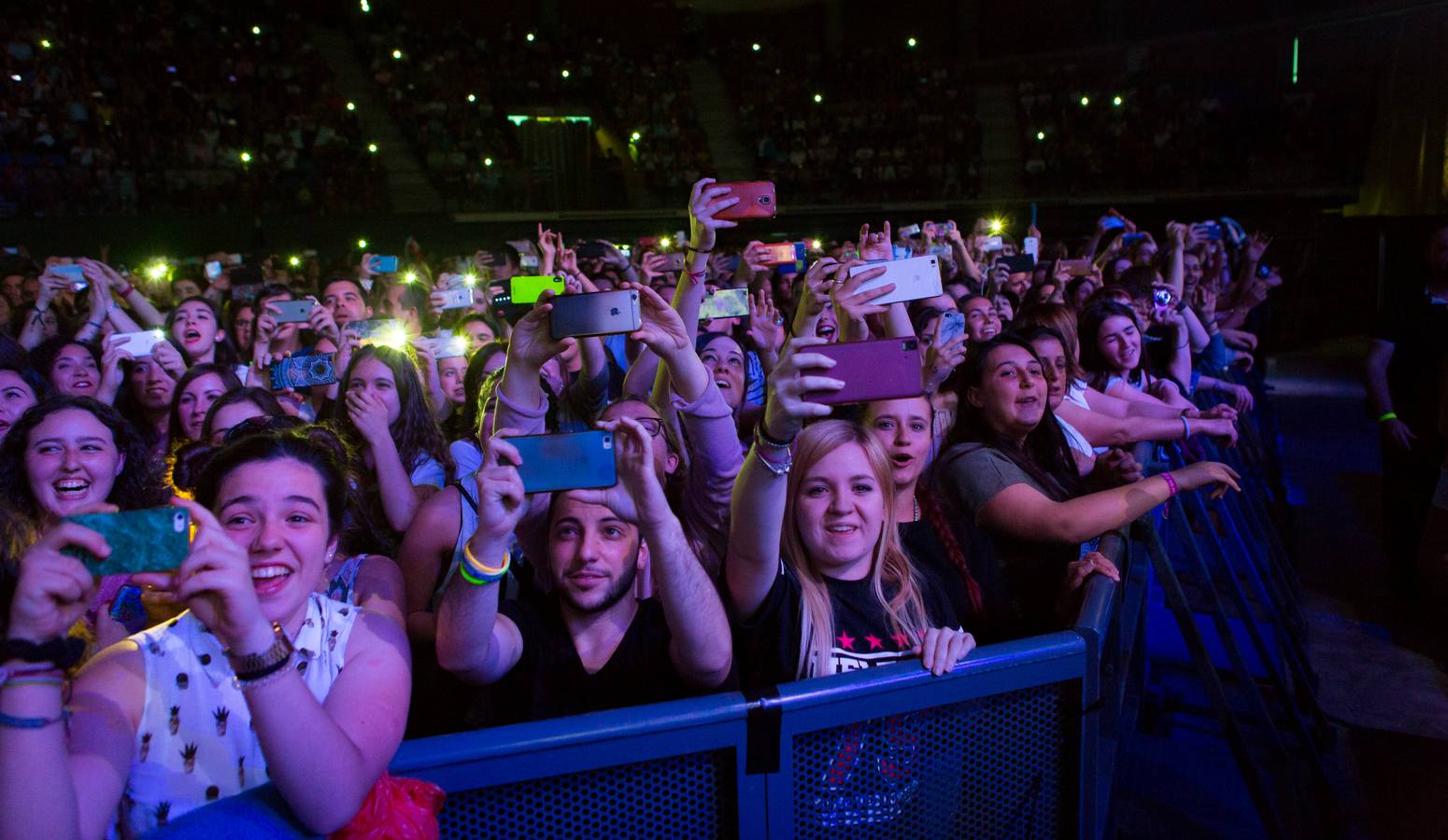 Melendi entusiasma a sus fans