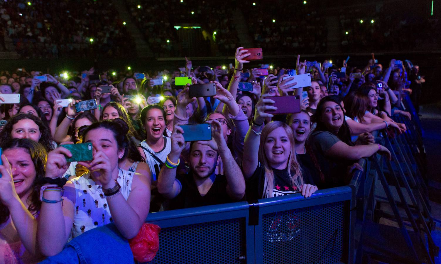 Melendi entusiasma a sus fans