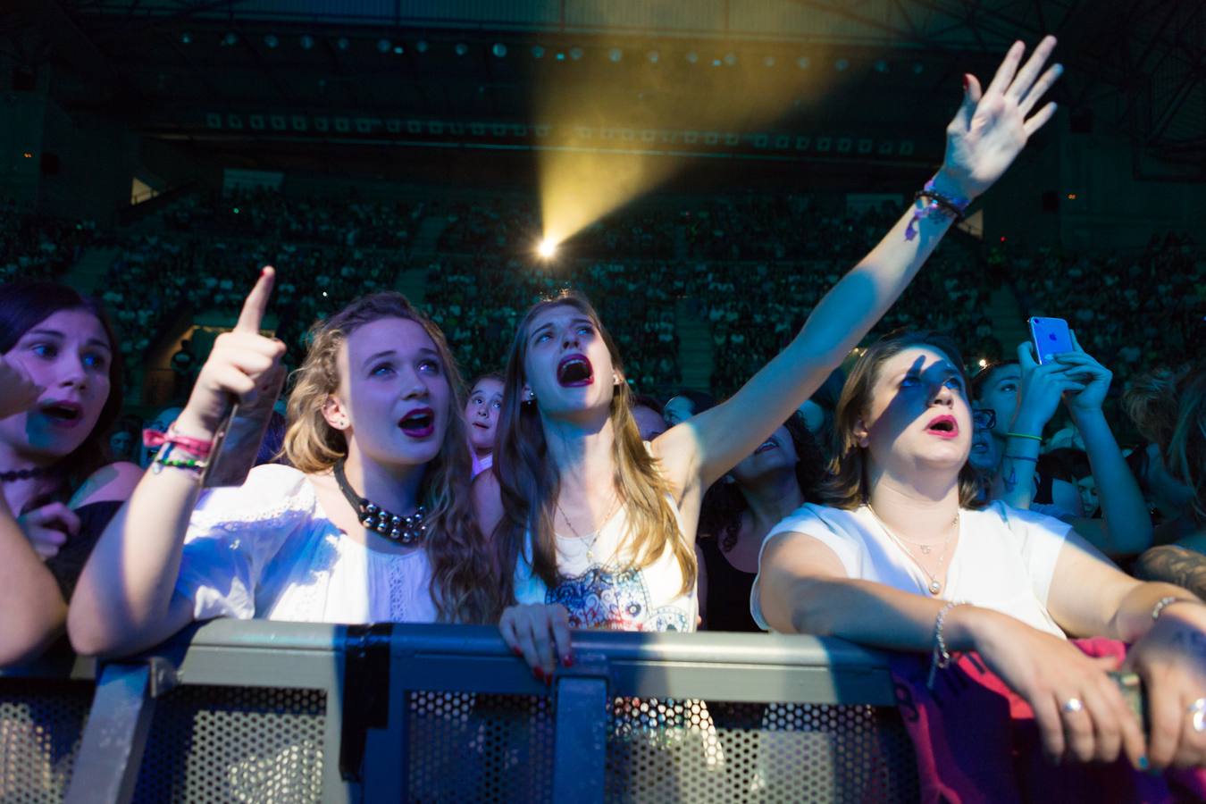 Melendi entusiasma a sus fans