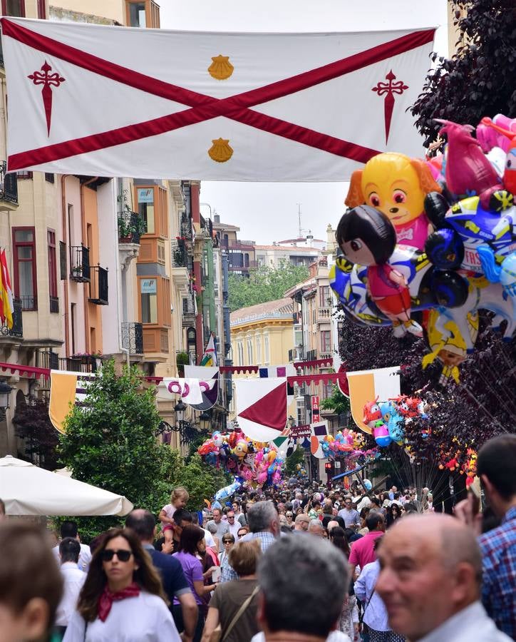 San Bernabé se vive en las calles