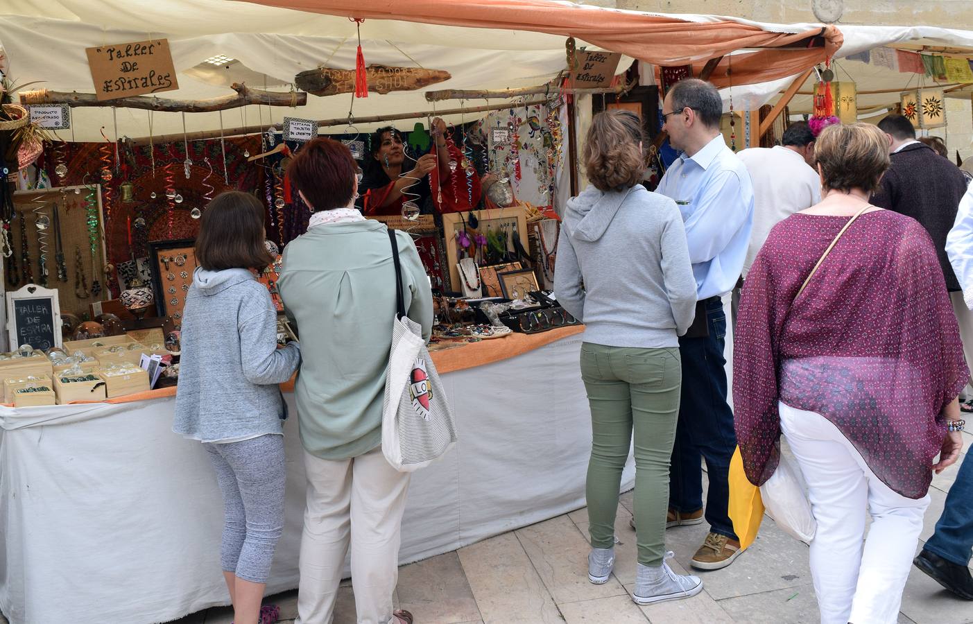 San Bernabé se vive en las calles