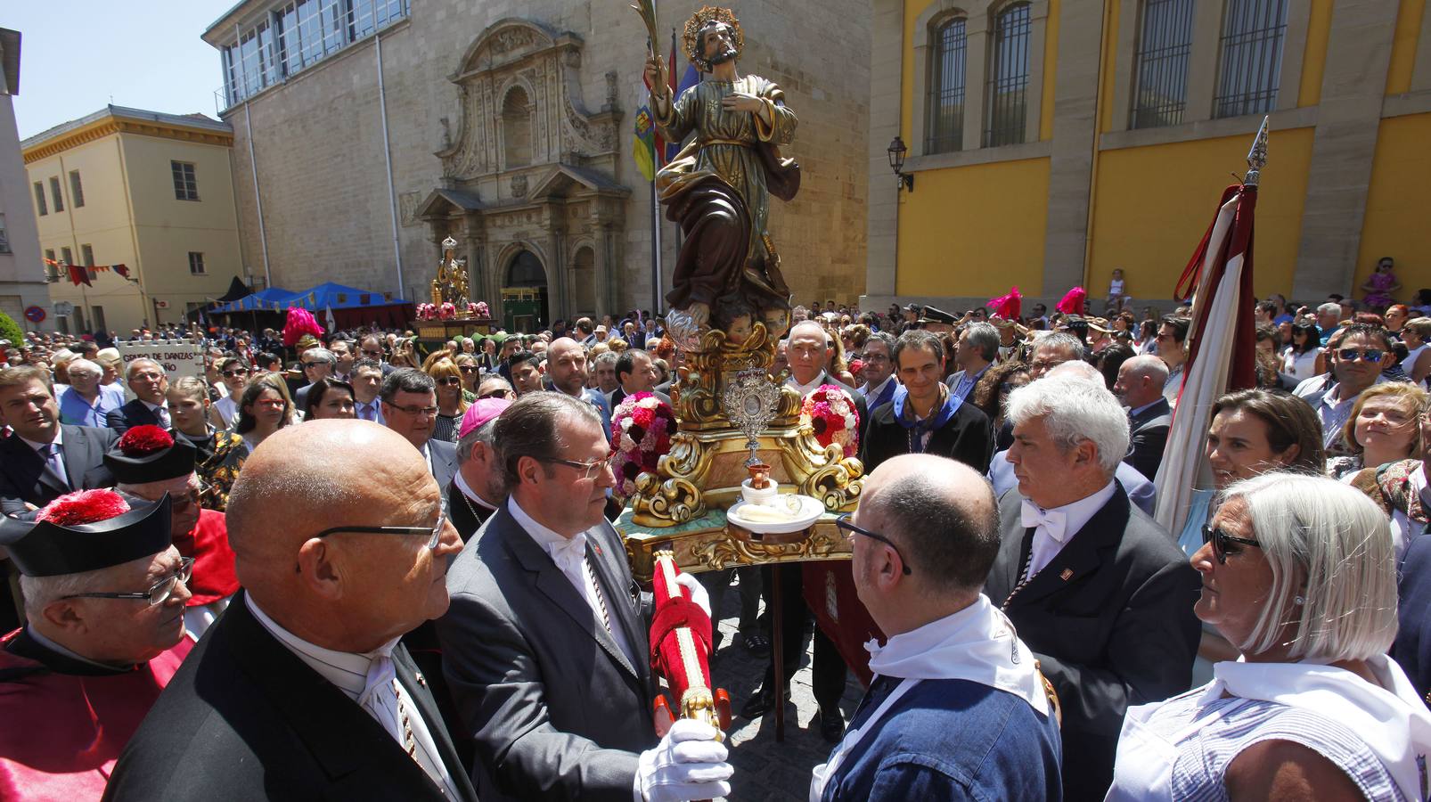 San Bernabé 2017: banderazos, misa y procesión