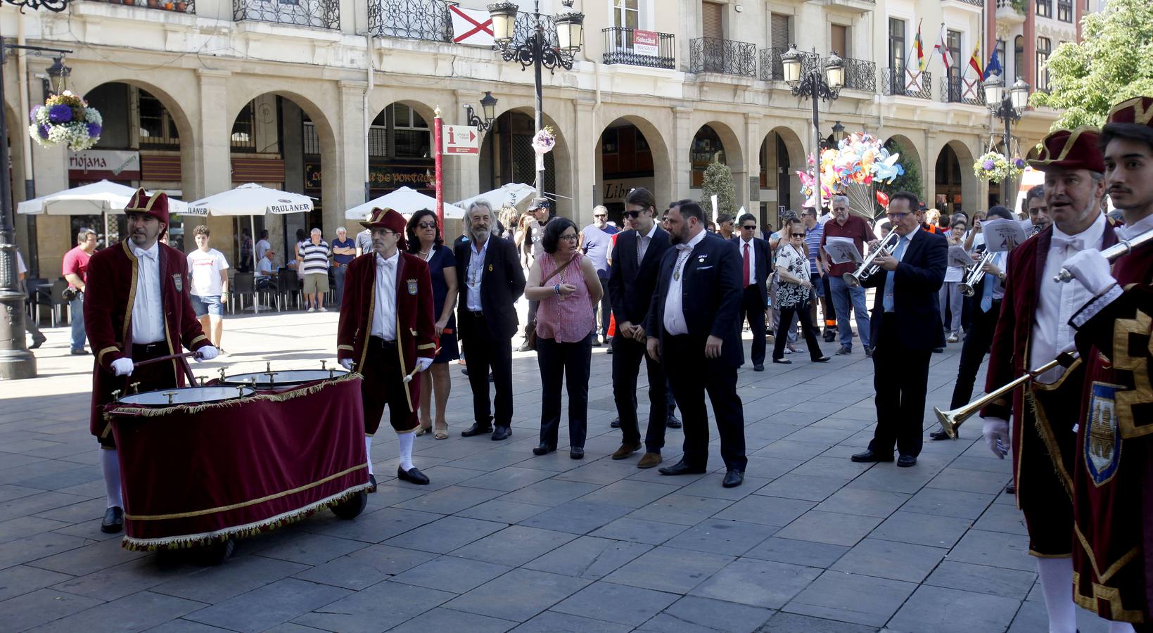 San Bernabé 2017: banderazos, misa y procesión