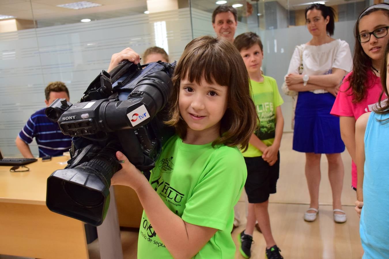 Alumnos del Colegio Siete Infantes de Lara visitan la multimedia de Diario LA RIOJA