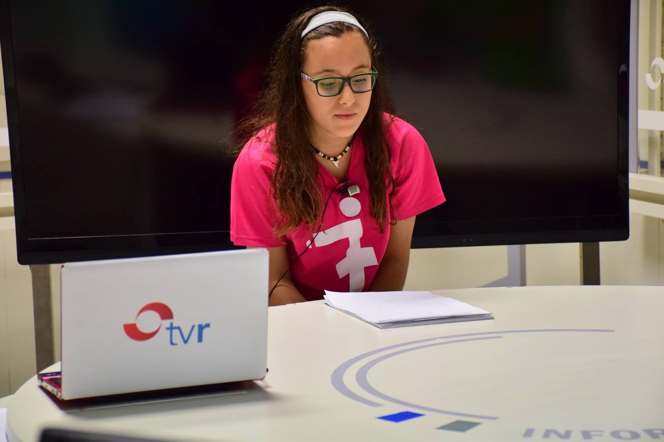 Alumnos del Colegio Siete Infantes de Lara visitan la multimedia de Diario LA RIOJA