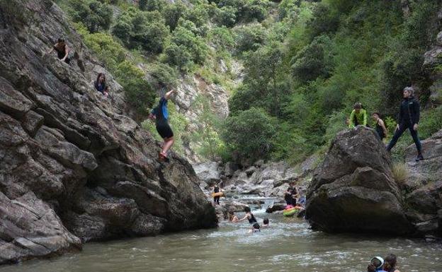 Turismo en La Rioja: Aventura en el Cañón del Leza