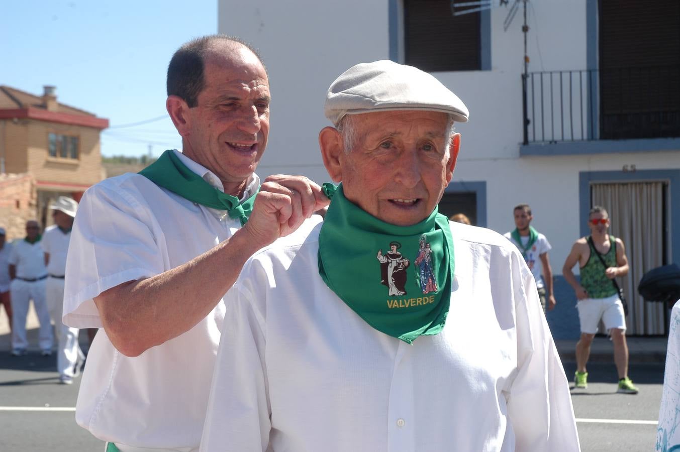 Entre los momentos más esperados del día ha estado el cohete y la puesta de pañuelos