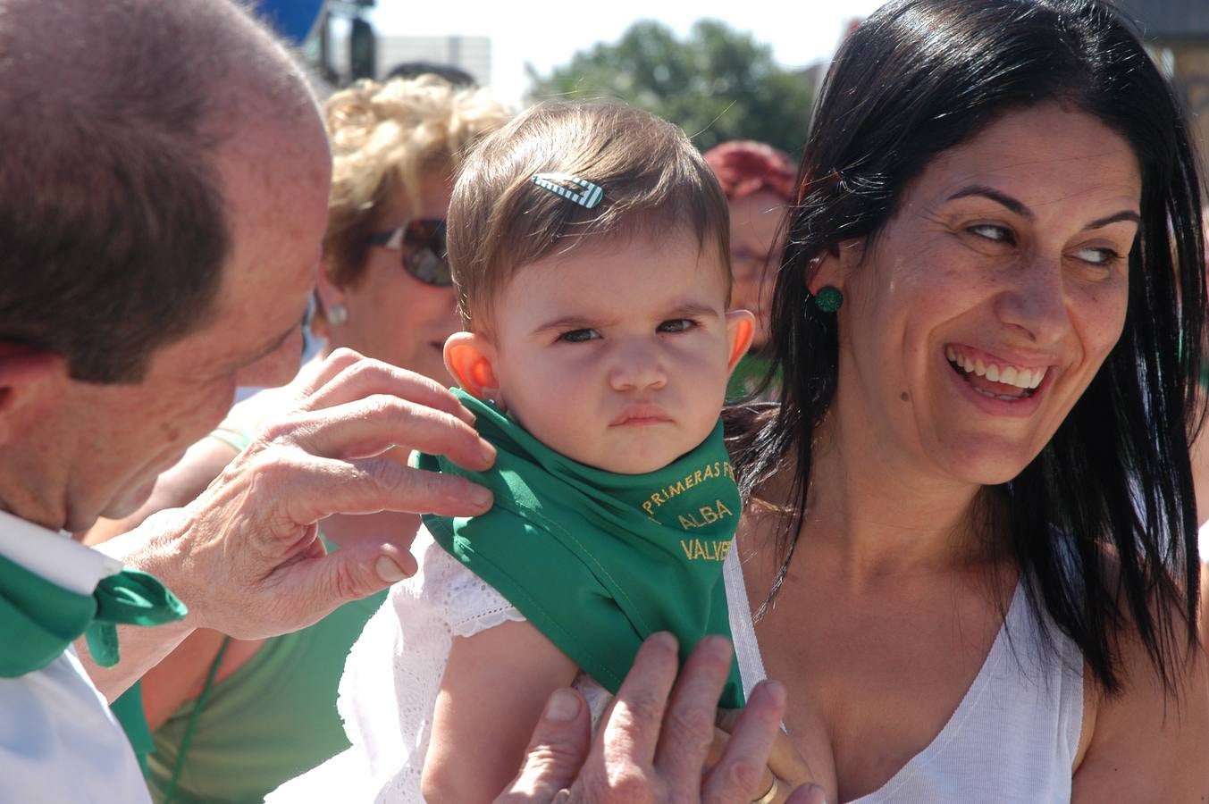 Entre los momentos más esperados del día ha estado el cohete y la puesta de pañuelos