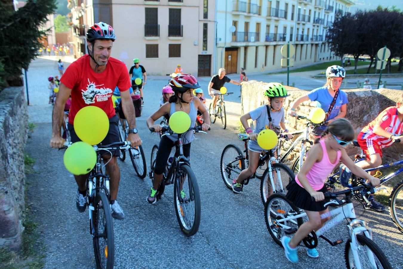 Mayores y pequeños, familias y amigos quisieron disfrutar de esta actividad este jueves