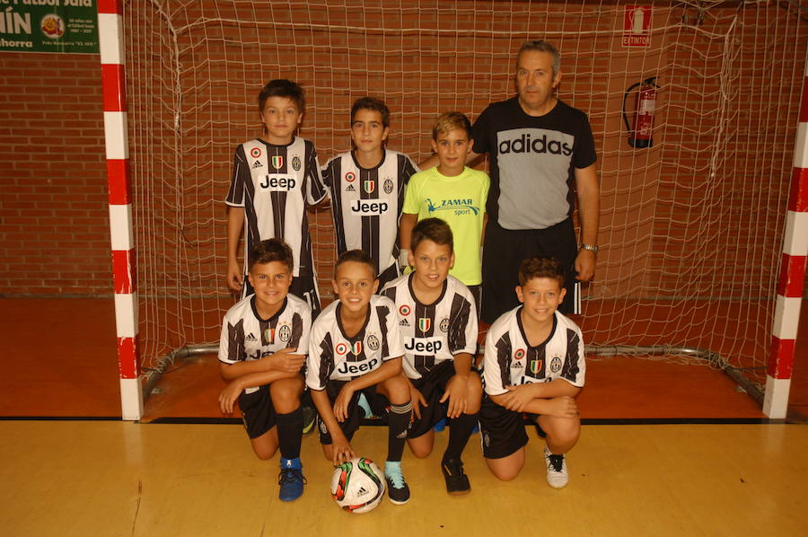 Este fin de semana se ha disputado en el pabellón del colegio Quintiliano los treinta años del torneo de fútbol sala Pequeñín Ciudad de Calahorra.