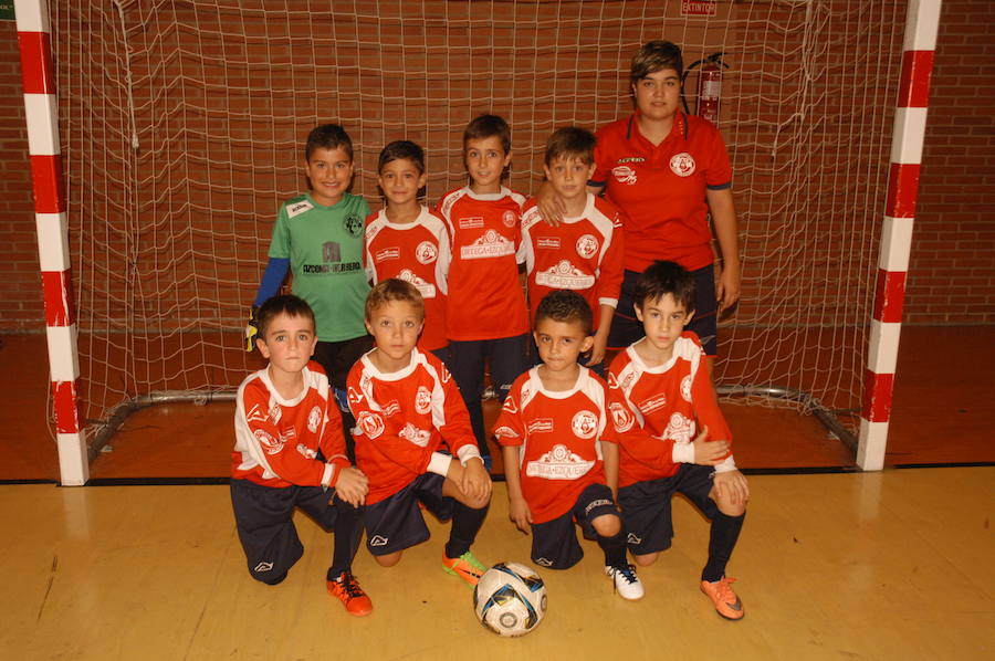 Este fin de semana se ha disputado en el pabellón del colegio Quintiliano los treinta años del torneo de fútbol sala Pequeñín Ciudad de Calahorra.