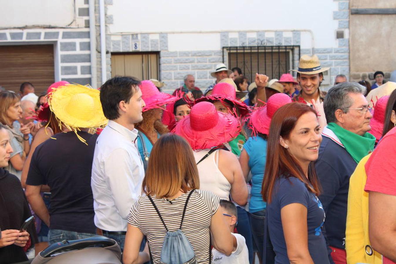 Galilea celebra las fiestas de San Roque y tras el chupinazo y el trago de zurracapote inician unas celebraciones muy participativas que se van a dilatar hasta el miércoles