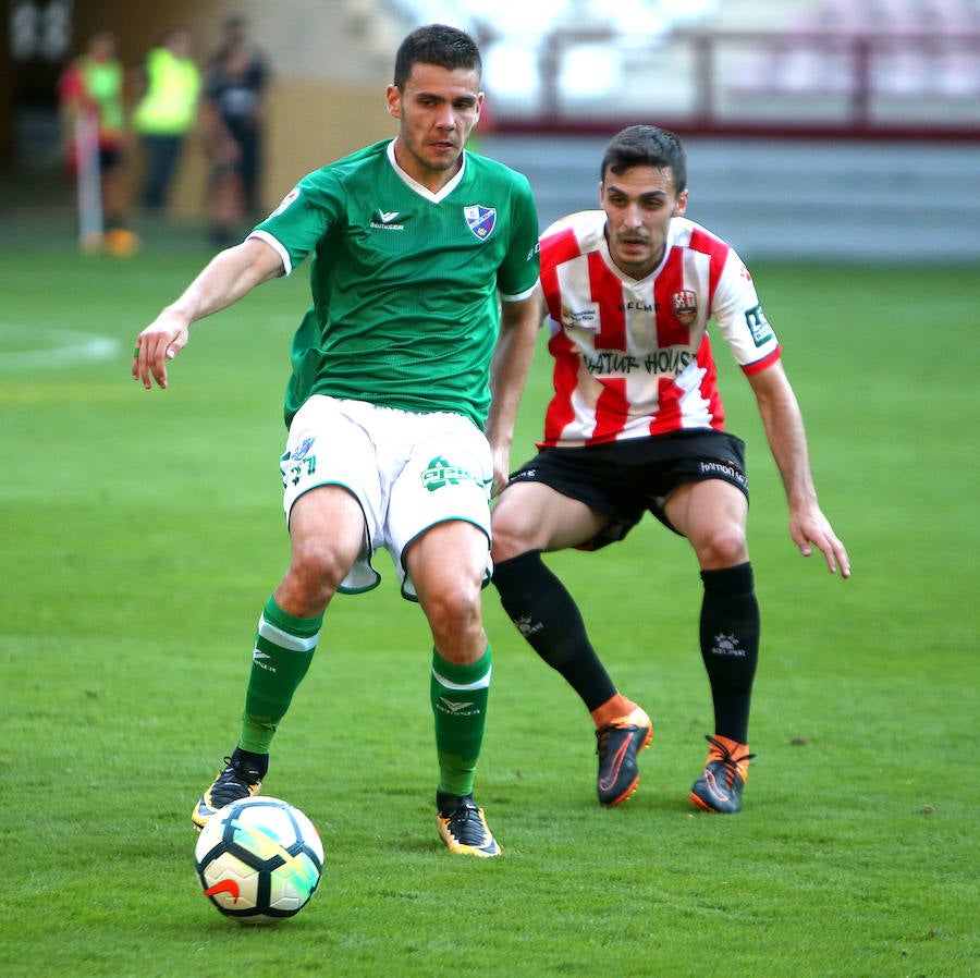 La UDL cayó derrotada en casa ante un Huesca superior (0-2) en el que ha significado el último partido de pretemporada para el equipo blanquirrojo. El partido sirvió para realizar muchas pruebas y correcciones sobre la marcha