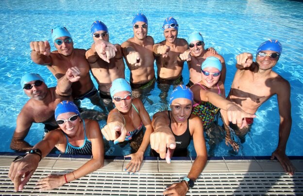 Buena parte de los nadadores riojanos que, desde mañana, participarán en los Mundiales Máster de Budapest. ::