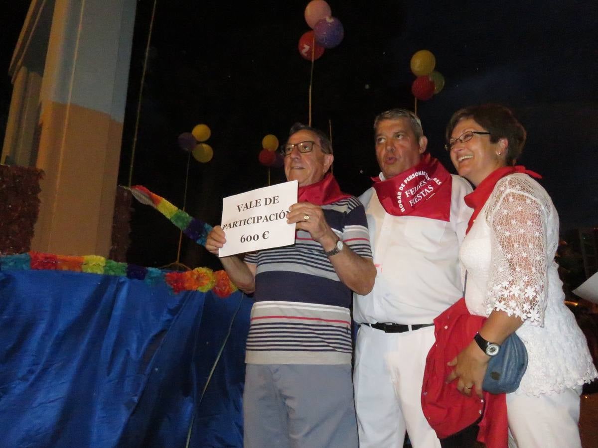 Los chicos del Chispazo ganaron la mejor comparsa, mientras que Cruz Roja repitió con la mejor carroza en el desfile de Alfaro.